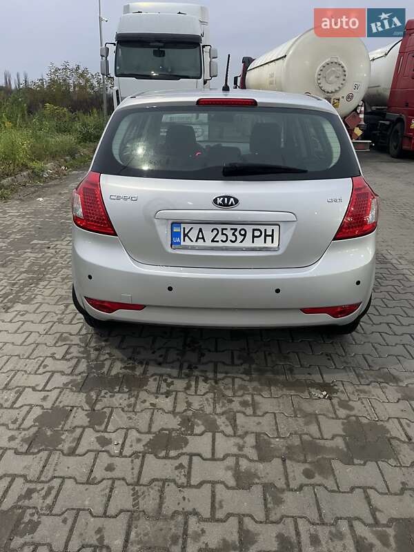 Хэтчбек Kia Ceed 2011 в Боярке фото 4 Хэтчбек Kia Ceed 2011 в Боярке