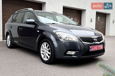 Універсал Kia Ceed 2010 в Рівному