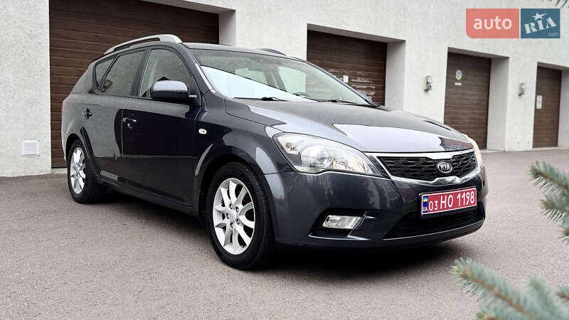 Универсал Kia Ceed 2010 в Ровно фото 4 Универсал Kia Ceed 2010 в Ровно