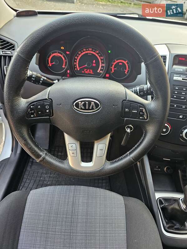 Універсал Kia Ceed 2011 в Тернополі фото 19 Універсал Kia Ceed 2011 в Тернополі