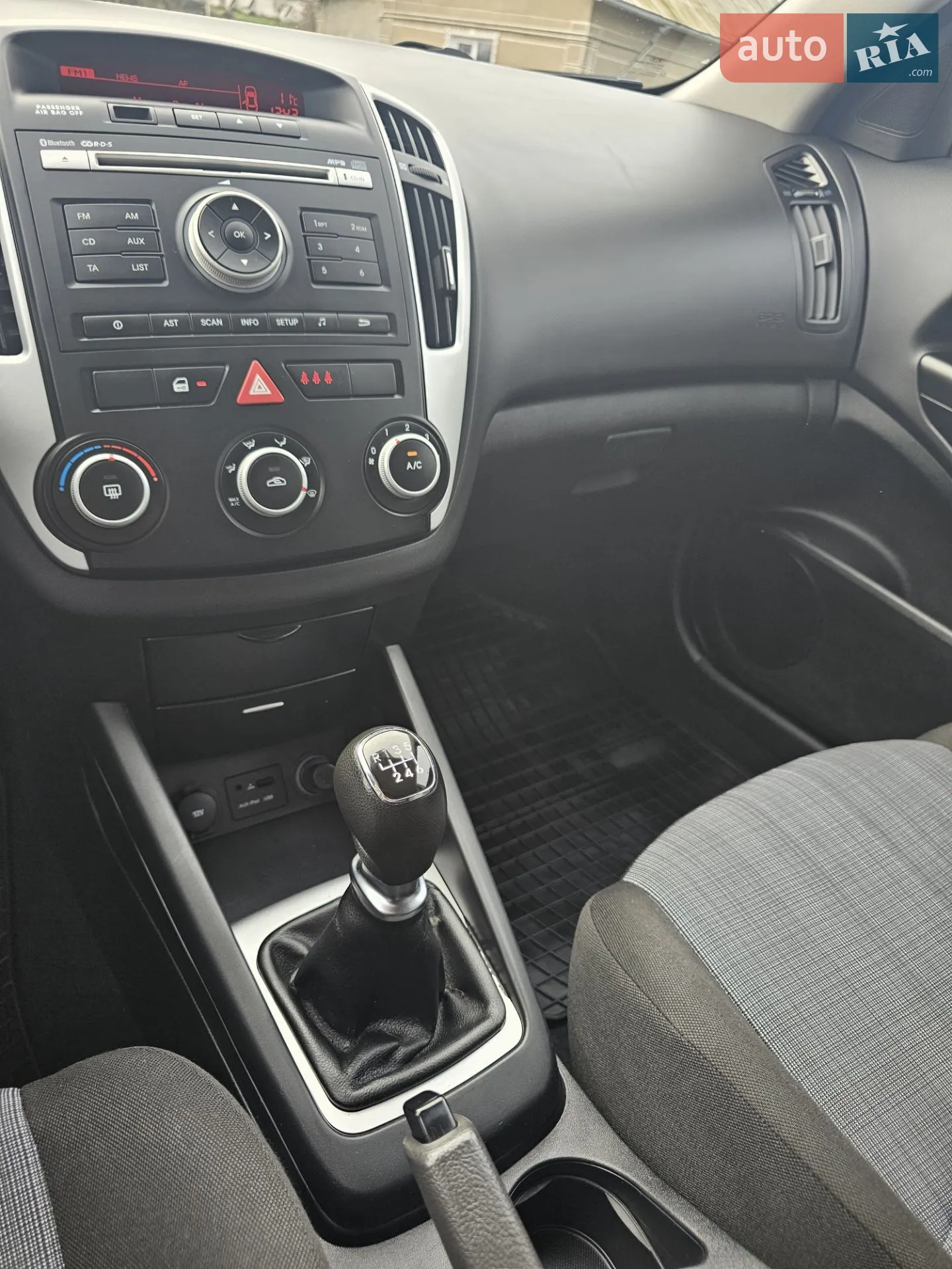2011 Kia Cee'd - мініатюра 36