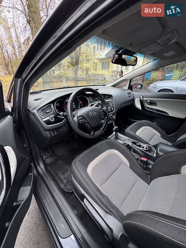 Универсал Kia Ceed 2012 в Киеве фото 4 Универсал Kia Ceed 2012 в Киеве