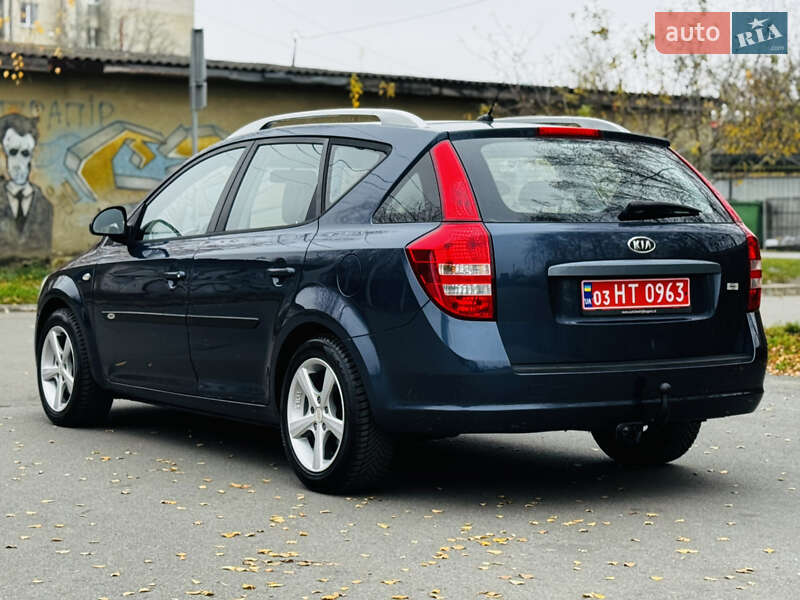 Универсал Kia Ceed 2008 в Здолбунове фото 13 Универсал Kia Ceed 2008 в Здолбунове