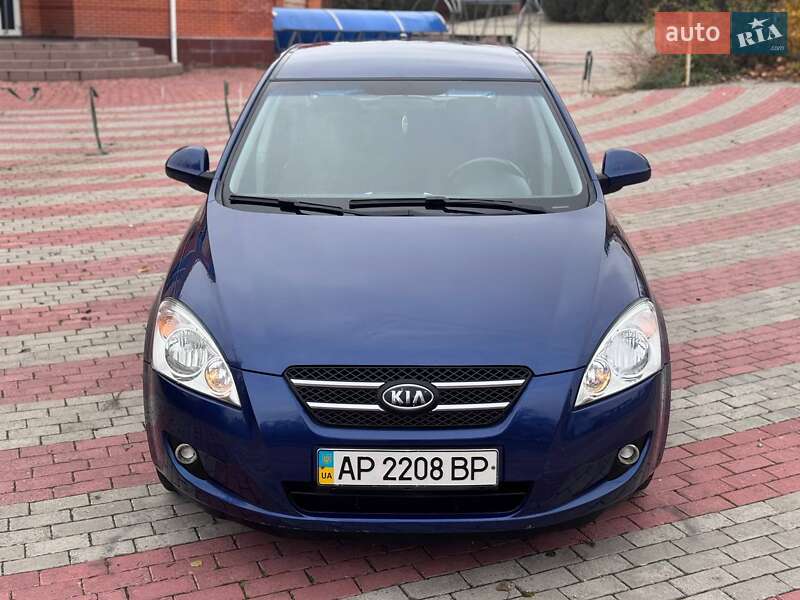 Хетчбек Kia Ceed 2008 в Запоріжжі фото 3 Хетчбек Kia Ceed 2008 в Запоріжжі