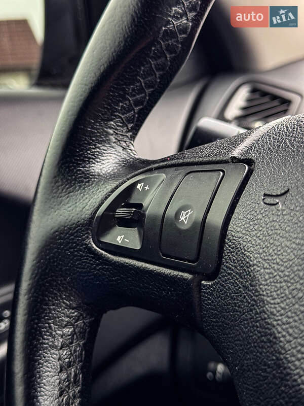 Хетчбек Kia Ceed 2009 в Києві фото 16 Хетчбек Kia Ceed 2009 в Києві