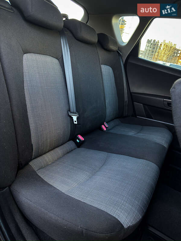 Хетчбек Kia Ceed 2009 в Києві фото 19 Хетчбек Kia Ceed 2009 в Києві