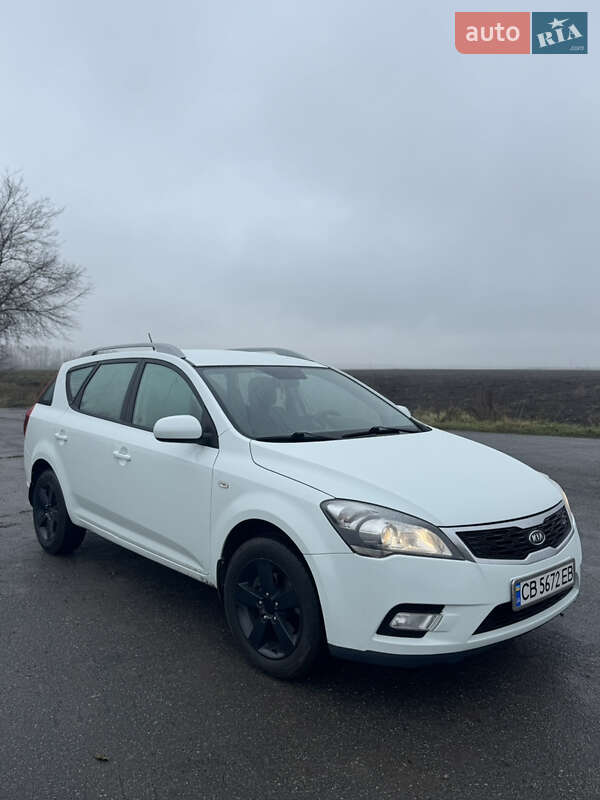 Универсал Kia Ceed 2011 в Соснице фото Универсал Kia Ceed 2011 в Соснице