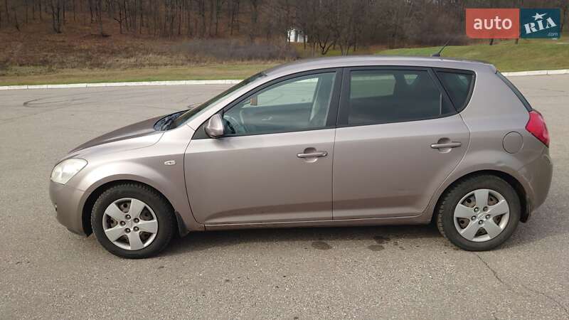 Хэтчбек Kia Ceed 2007 в Харькове фото 3 Хэтчбек Kia Ceed 2007 в Харькове