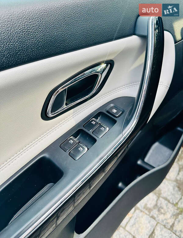 Універсал Kia Ceed 2017 в Чернівцях фото 8 Універсал Kia Ceed 2017 в Чернівцях