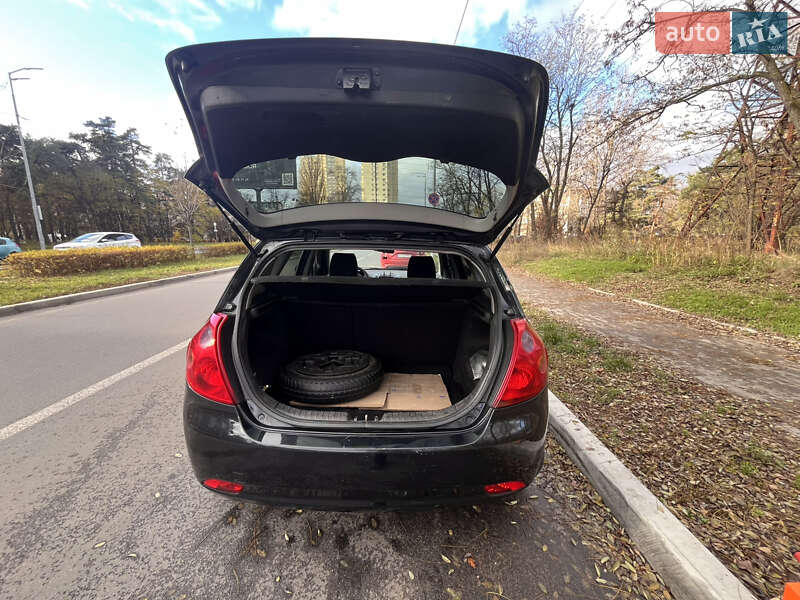 Хетчбек Kia Ceed 2008 в Києві фото 3 Хетчбек Kia Ceed 2008 в Києві