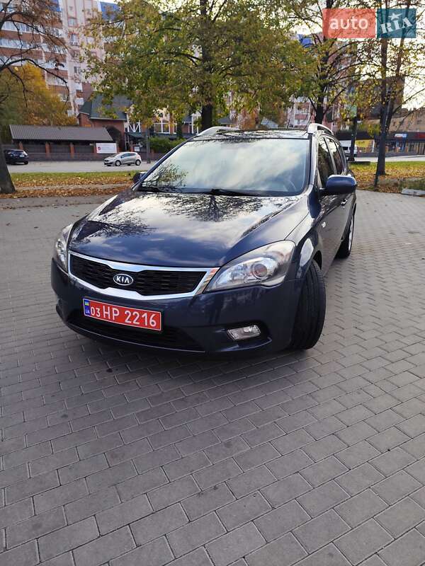 Универсал Kia Ceed 2010 в Белой Церкви фото 3 Универсал Kia Ceed 2010 в Белой Церкви