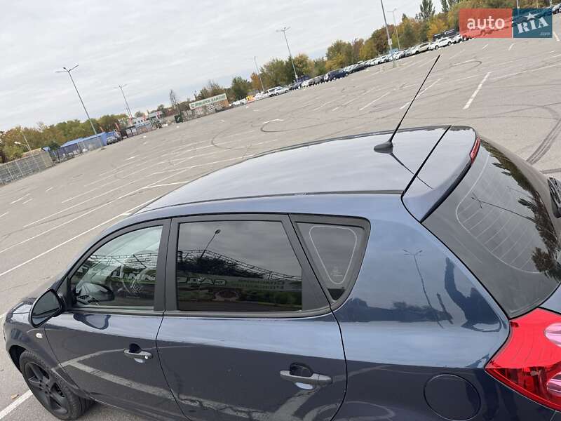 Хетчбек Kia Ceed 2008 в Дніпрі фото 7 Хетчбек Kia Ceed 2008 в Дніпрі