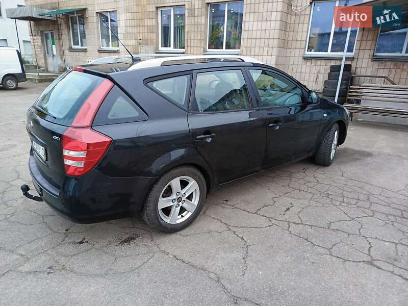 Универсал Kia Ceed 2008 в Черкассах
