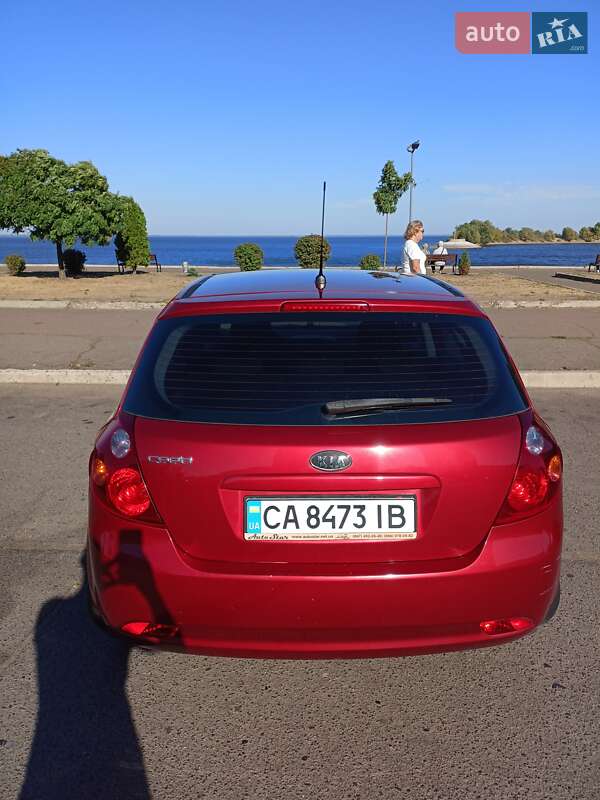 Хэтчбек Kia Ceed 2008 в Черкассах