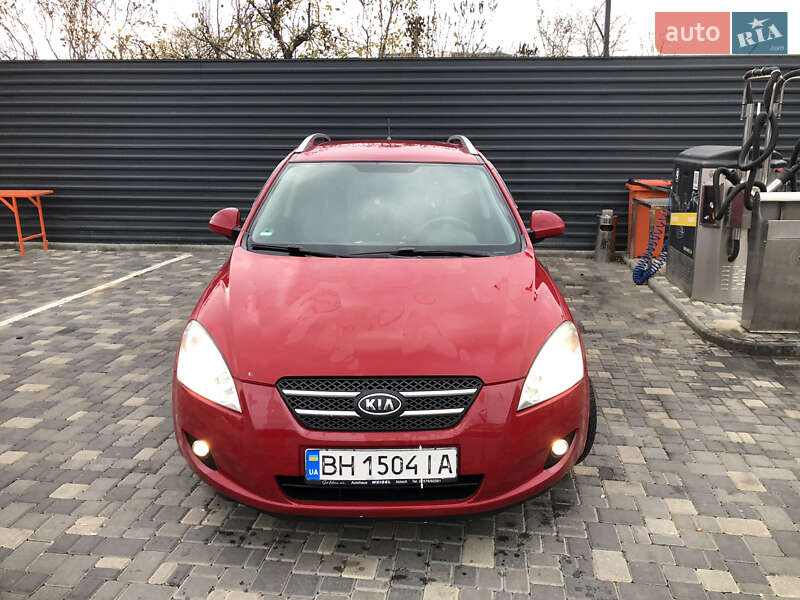 Универсал Kia Ceed 2008 в Николаеве