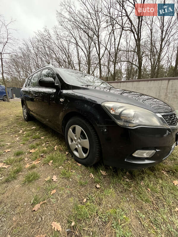 Универсал Kia Ceed 2010 в Киеве фото 7 Универсал Kia Ceed 2010 в Киеве