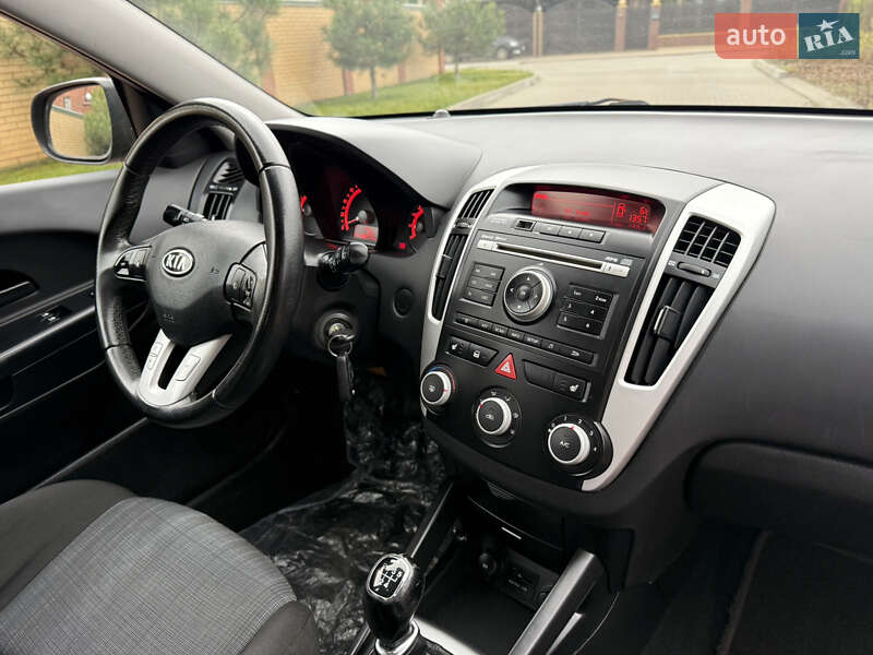 Универсал Kia Ceed 2011 в Белой Церкви фото 49 Универсал Kia Ceed 2011 в Белой Церкви