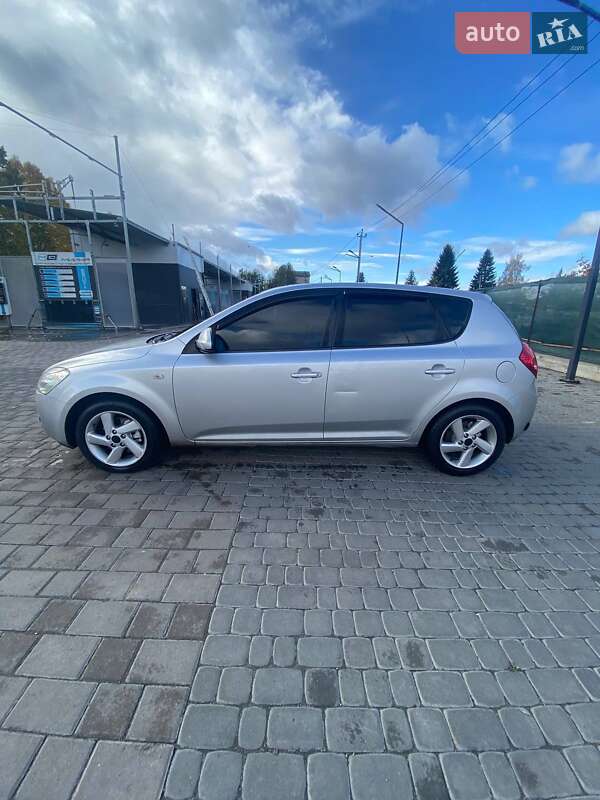 Хэтчбек Kia Ceed 2007 в Луцке фото 3 Хэтчбек Kia Ceed 2007 в Луцке