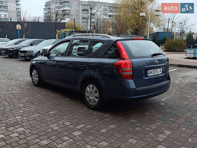 Універсал Kia Ceed 2007 в Житомирі