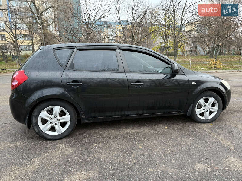 Хэтчбек Kia Ceed 2008 в Днепре фото 7 Хэтчбек Kia Ceed 2008 в Днепре