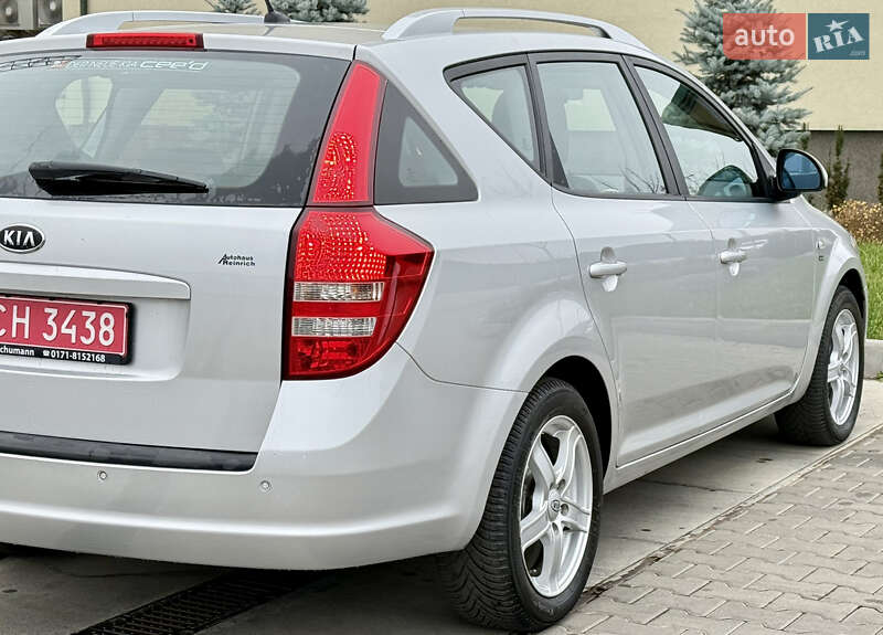 Универсал Kia Ceed 2008 в Луцке