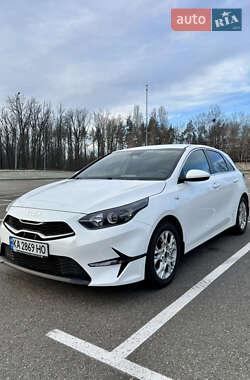 Хэтчбек Kia Ceed 2022 в Киеве