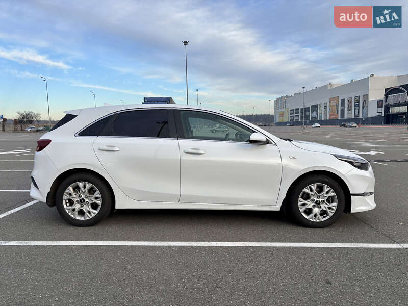 Хетчбек Kia Ceed 2022 в Києві фото 7 Хетчбек Kia Ceed 2022 в Києві