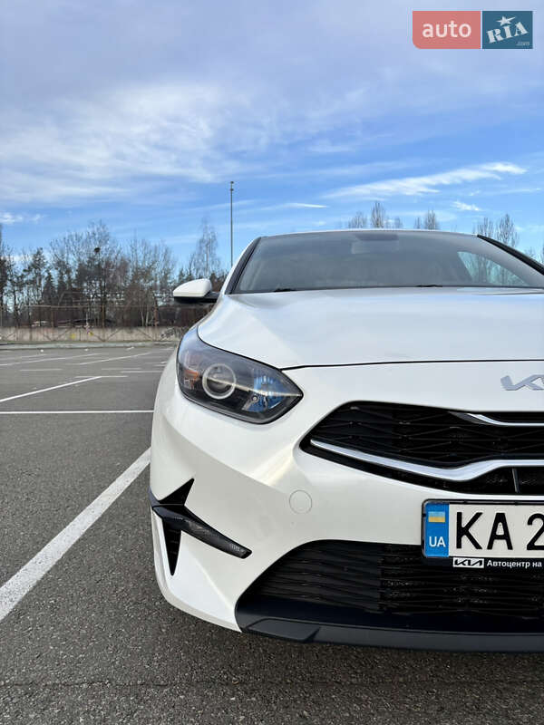 Хетчбек Kia Ceed 2022 в Києві фото 14 Хетчбек Kia Ceed 2022 в Києві