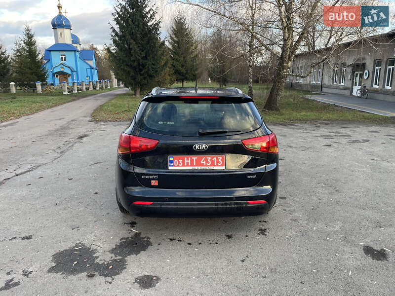 Универсал Kia Ceed 2013 в Луцке
