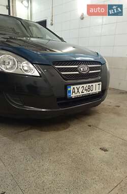 Хетчбек Kia Ceed 2008 в Харкові