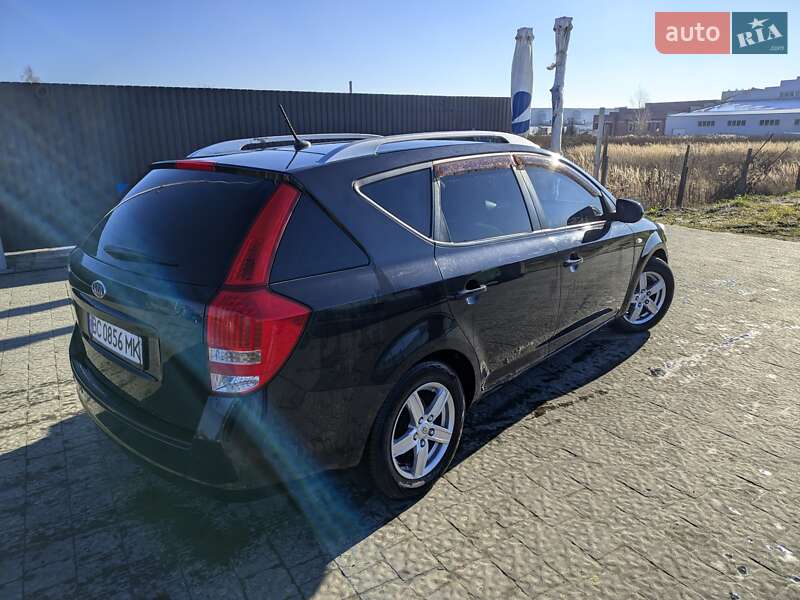 Універсал Kia Ceed 2010 в Львові фото 4 Універсал Kia Ceed 2010 в Львові