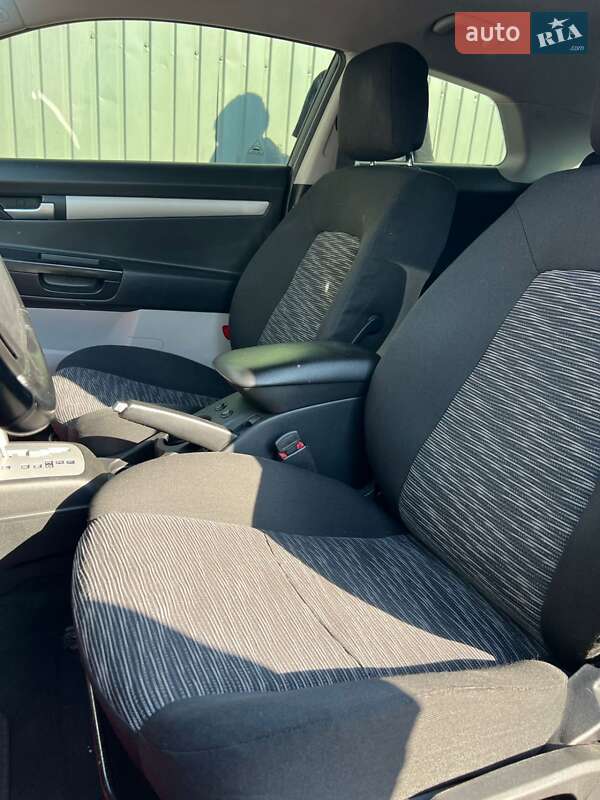 Хэтчбек Kia Ceed 2008 в Киеве