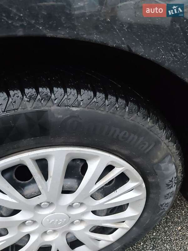 Универсал Kia Ceed 2014 в Киеве фото 13 Универсал Kia Ceed 2014 в Киеве