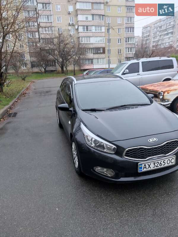 Универсал Kia Ceed 2014 в Киеве фото 5 Универсал Kia Ceed 2014 в Киеве