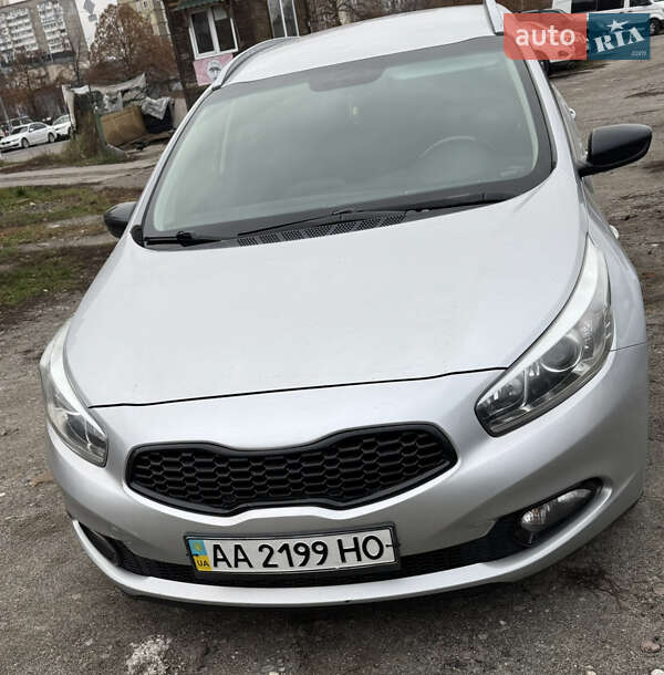 Универсал Kia Ceed 2012 в Киеве