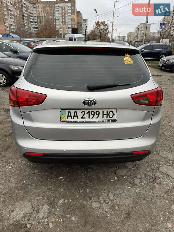 Универсал Kia Ceed 2012 в Киеве