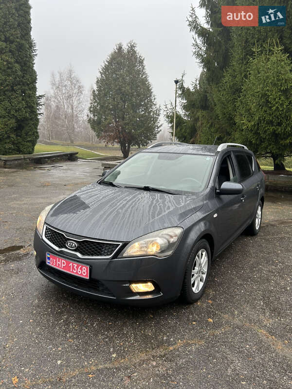 Универсал Kia Ceed 2012 в Золотоноше