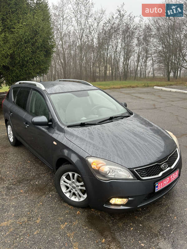 Универсал Kia Ceed 2012 в Золотоноше