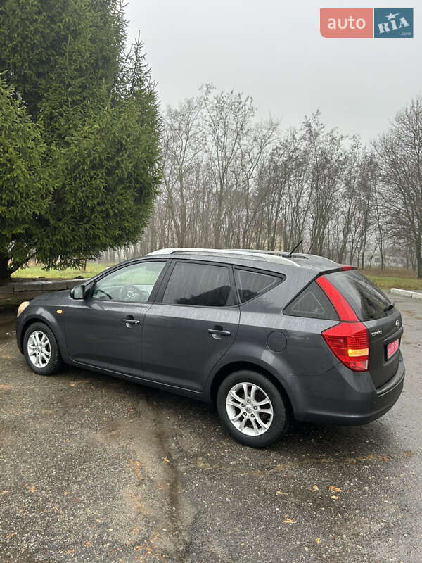 Универсал Kia Ceed 2012 в Золотоноше