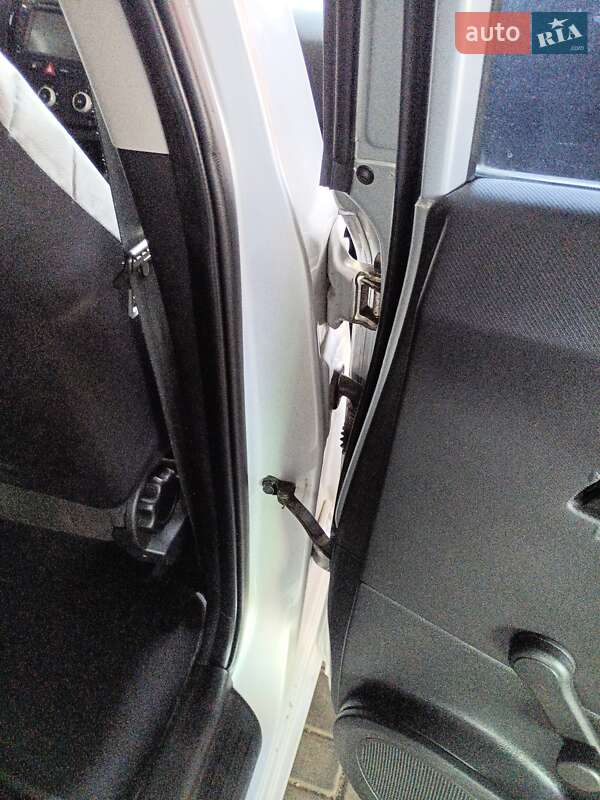 Универсал Kia Ceed 2011 в Одессе фото 8 Универсал Kia Ceed 2011 в Одессе