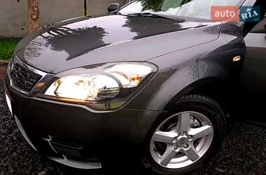 Универсал Kia Ceed 2011 в Луцке