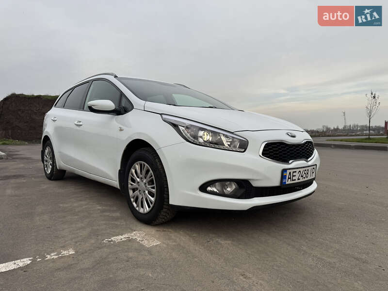 Универсал Kia Ceed 2013 в Днепре