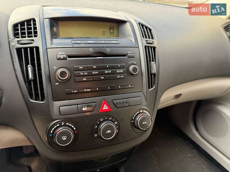 Универсал Kia Ceed 2008 в Тернополе