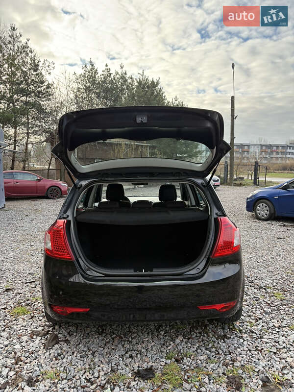 Хэтчбек Kia Ceed 2010 в Белой Церкви