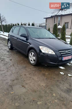 Хэтчбек Kia Ceed 2008 в Ивано-Франковске