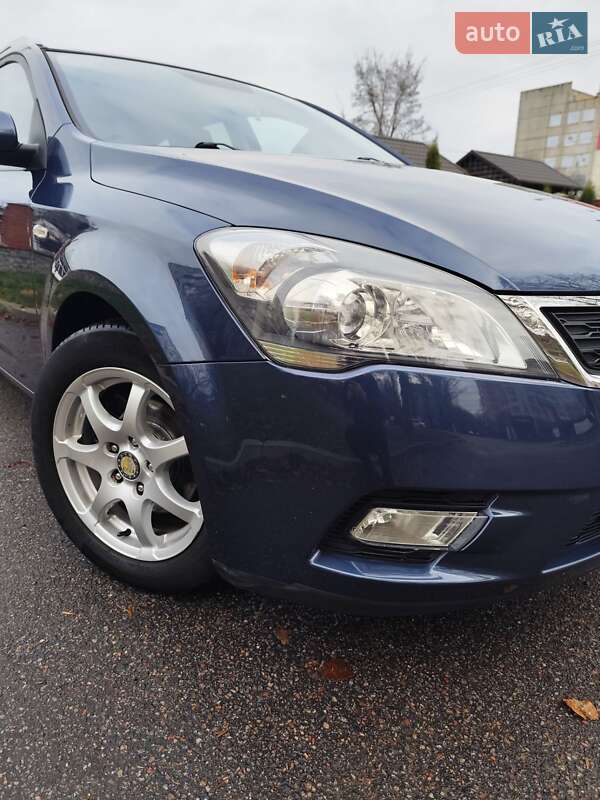 Универсал Kia Ceed 2010 в Белой Церкви