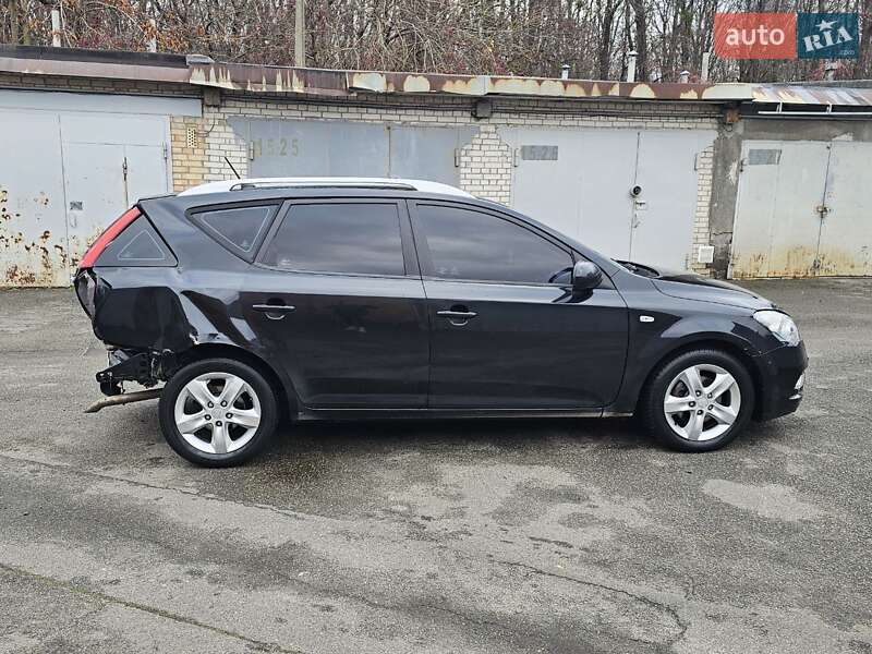 Універсал Kia Ceed 2010 в Києві фото 7 Універсал Kia Ceed 2010 в Києві