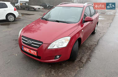 Универсал Kia Ceed 2008 в Лубнах