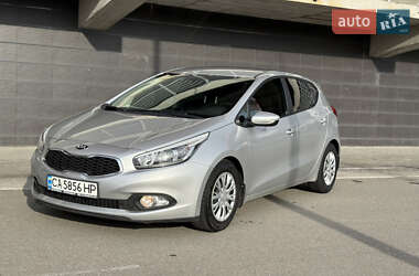 Хэтчбек Kia Ceed 2013 в Киеве