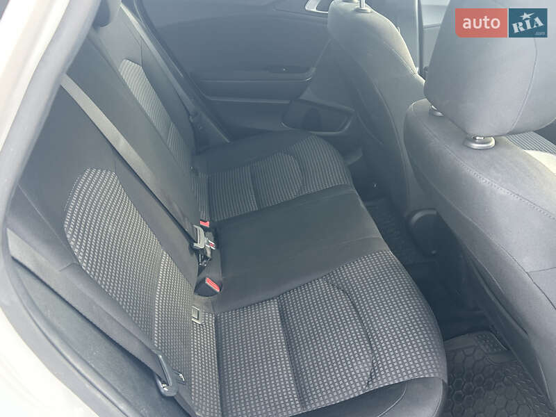 Хетчбек Kia Ceed 2019 в Києві